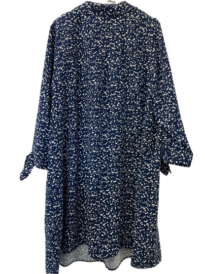 BNWT Studio8 Abigail Spot Swing Dress in Navy and White Size 24