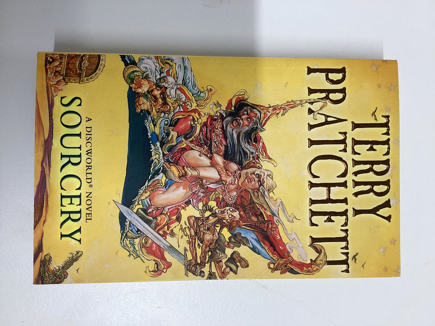 Terry Pratchett Disc World 12 x Various Paperbacks