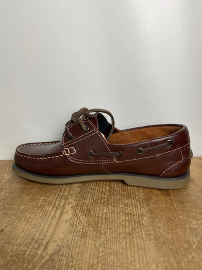 BNWT Dek Brown Shoes Size 8