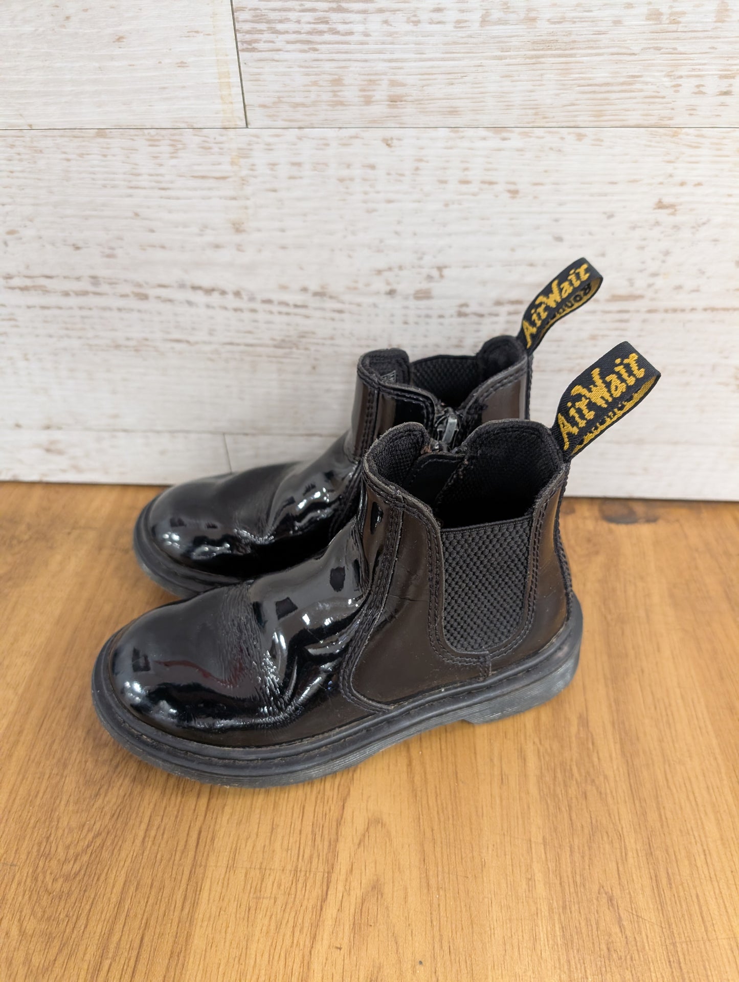 Dr. Martens 2976 Junior Patent Leather Chelsea Boots Kids Size 11