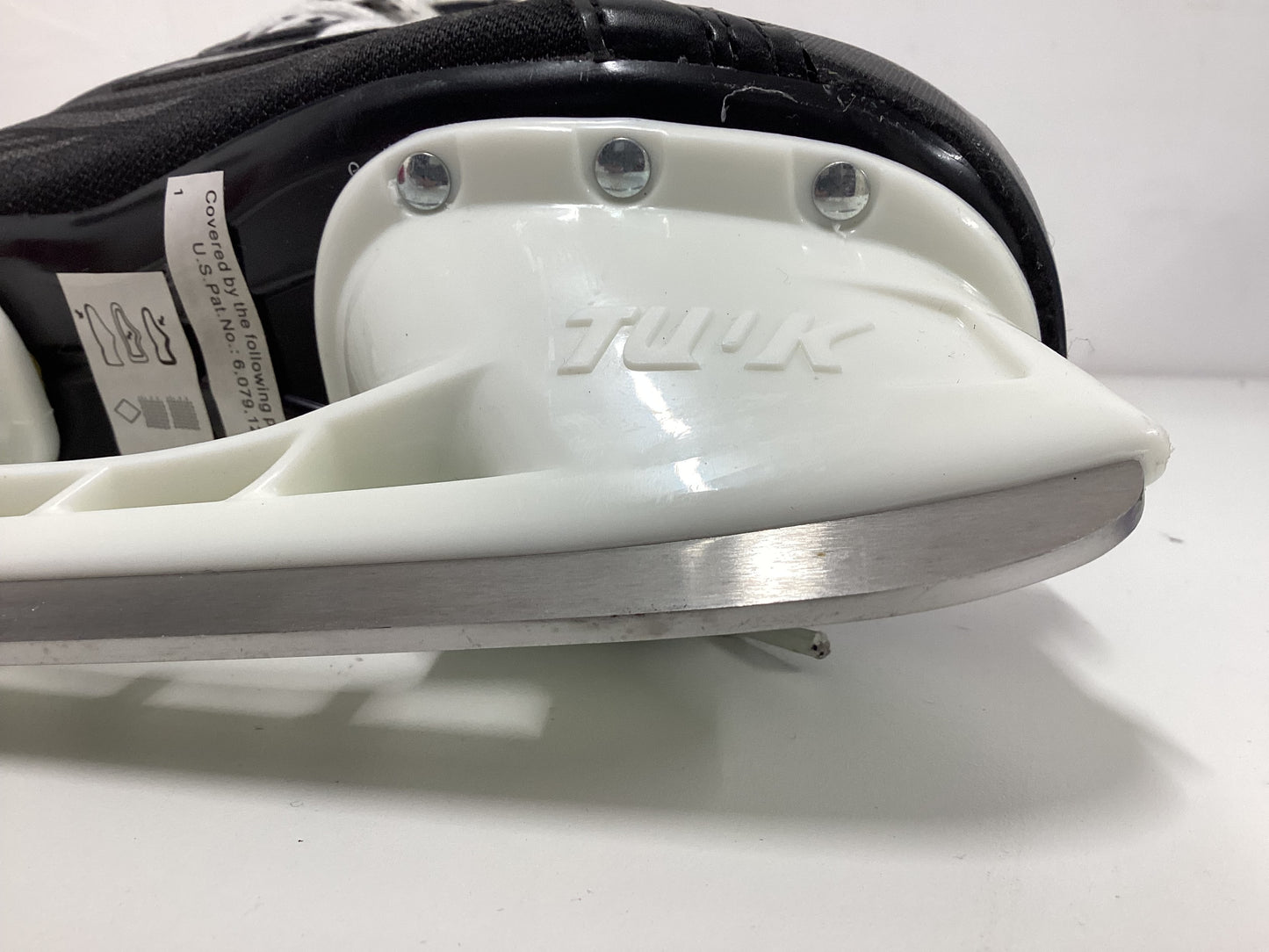 Baver Supreme S140 Ice Hockey Skates