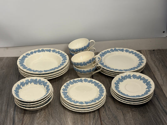 Vintage 1960s Wedgwood Embossed Queen's Ware 24-Piece Collection