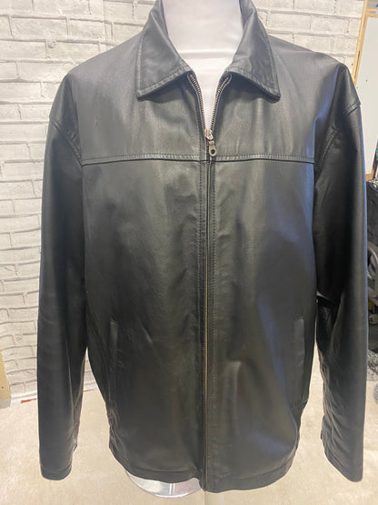 Men’s Black Leather Jacket XL