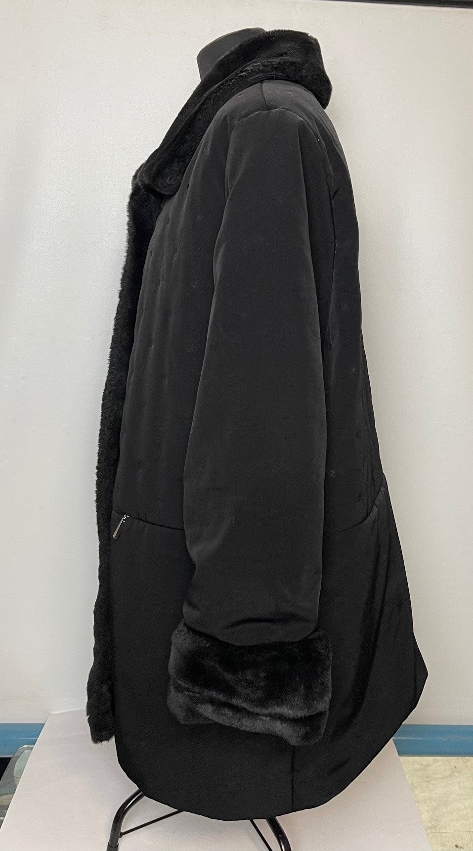EWM Black Faux Fur Quilted Size 20