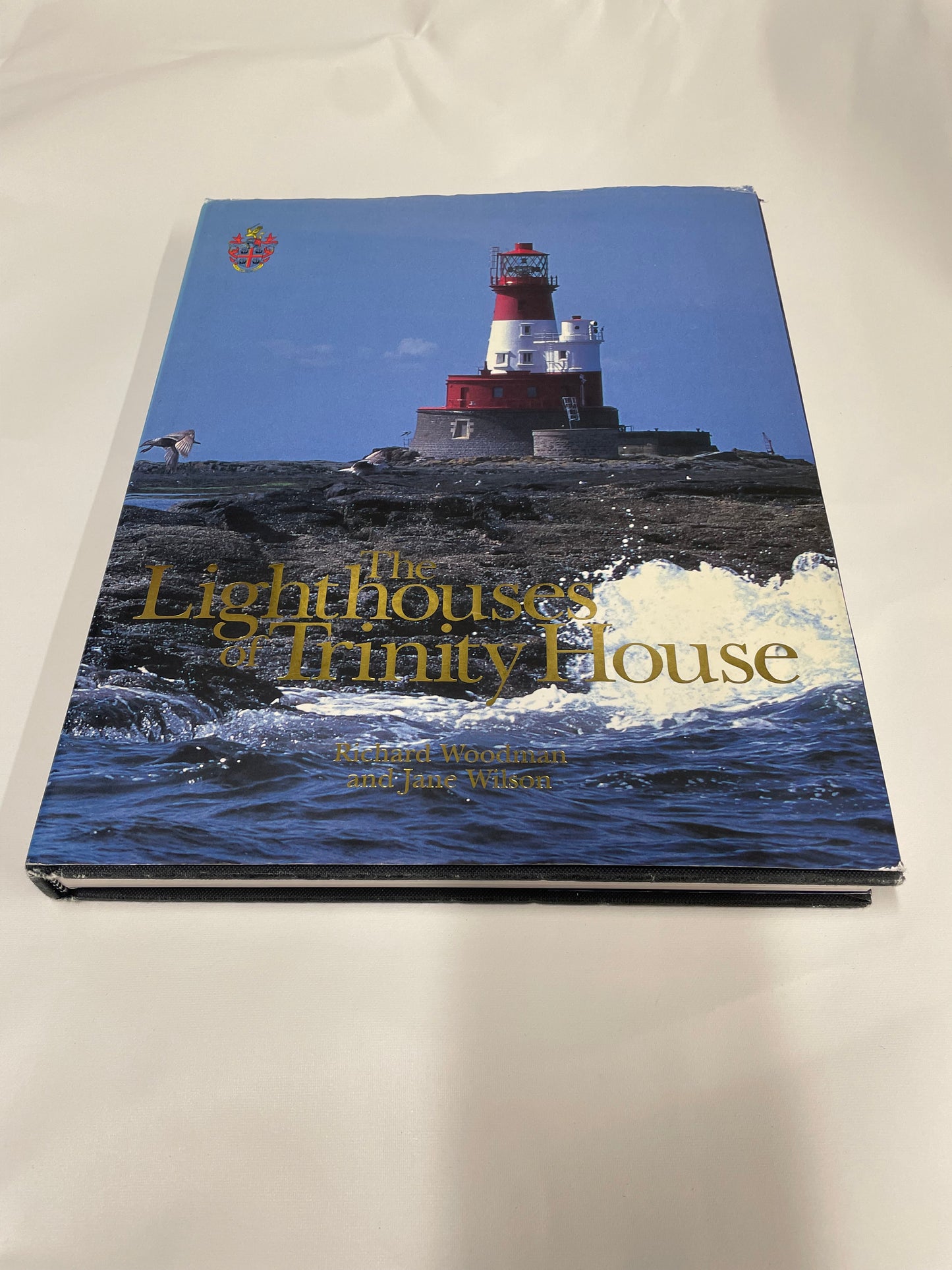 The Lighthouses of Trinity House by Richard Woodman and Jane Wilson