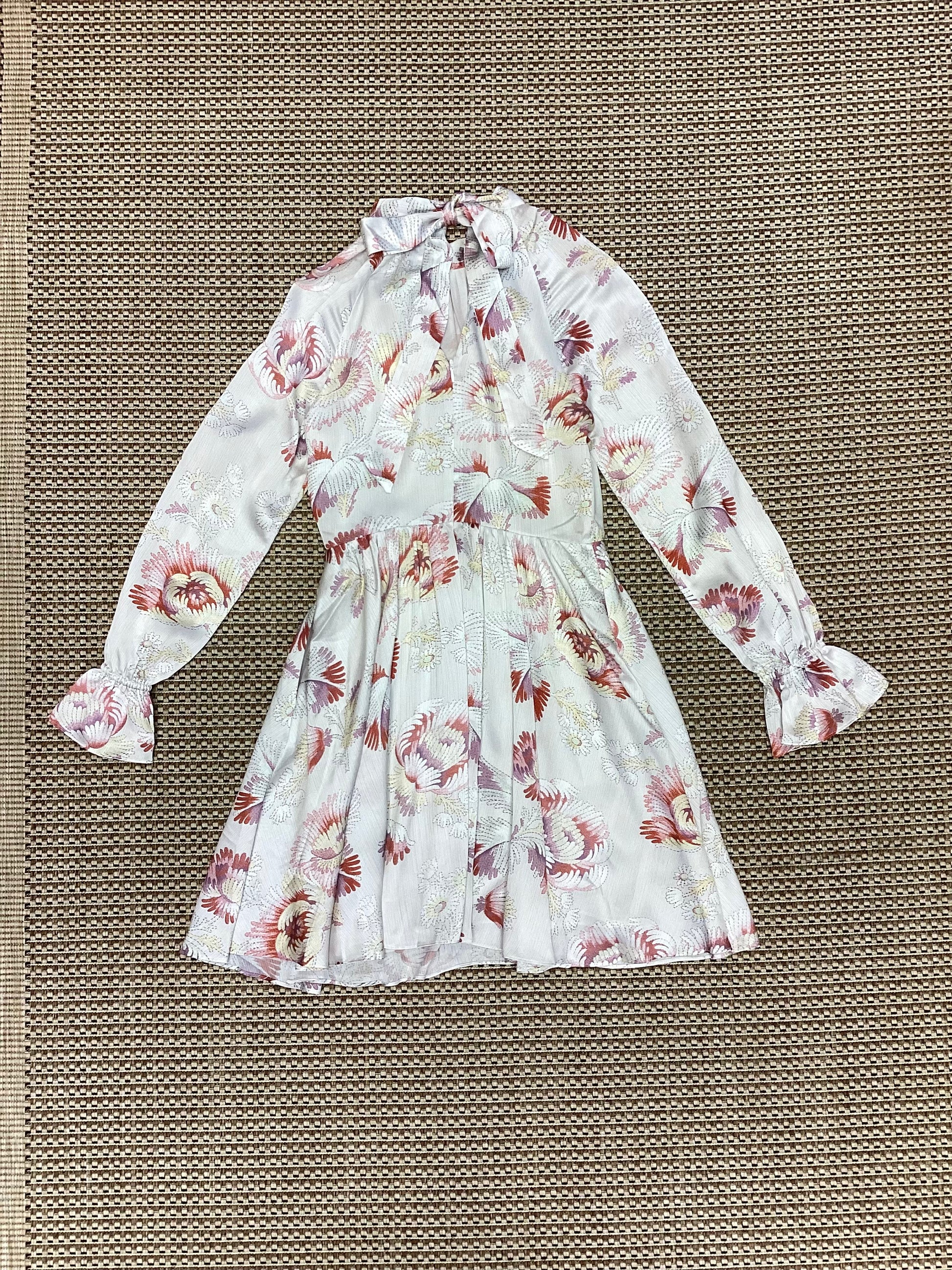 BNWT Ted Baker Cream Floral Mini Dress Size S – Shop for Shelter
