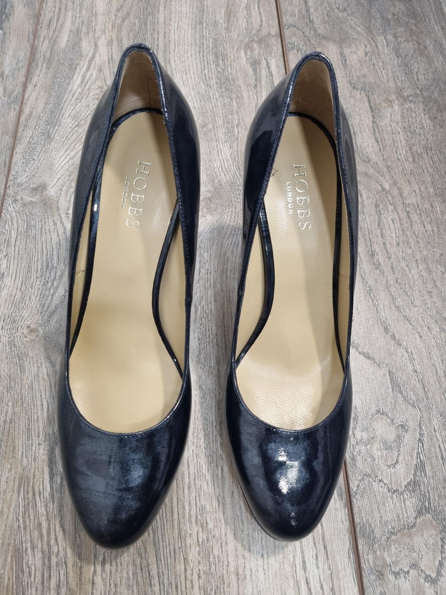 BNIB Hobbs London Julietta Patent Petrol Dark Blue Court Shoes Size 7.5