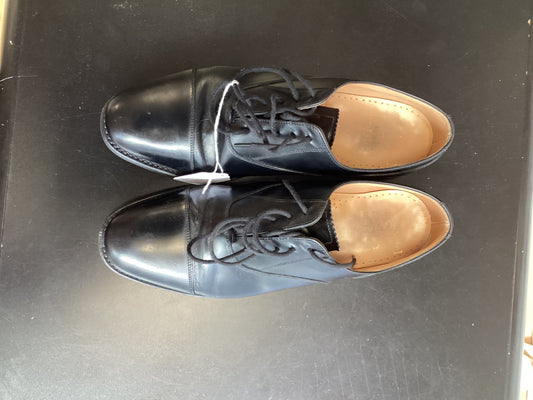 Men’s Loake Leather Shoes Size 10