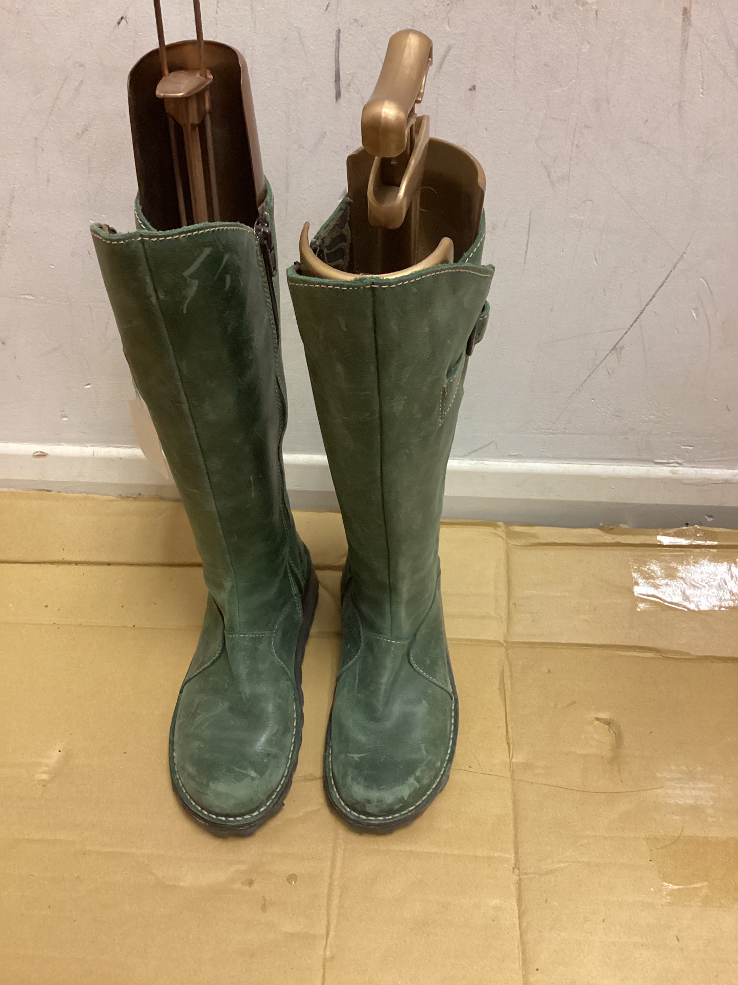 FLY LONDON Vintage Green Boots Size 4