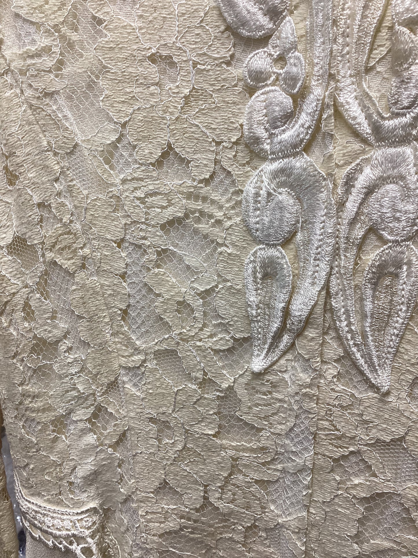 Jessica McClintock Vintage Off white Wedding Dress US Size 6