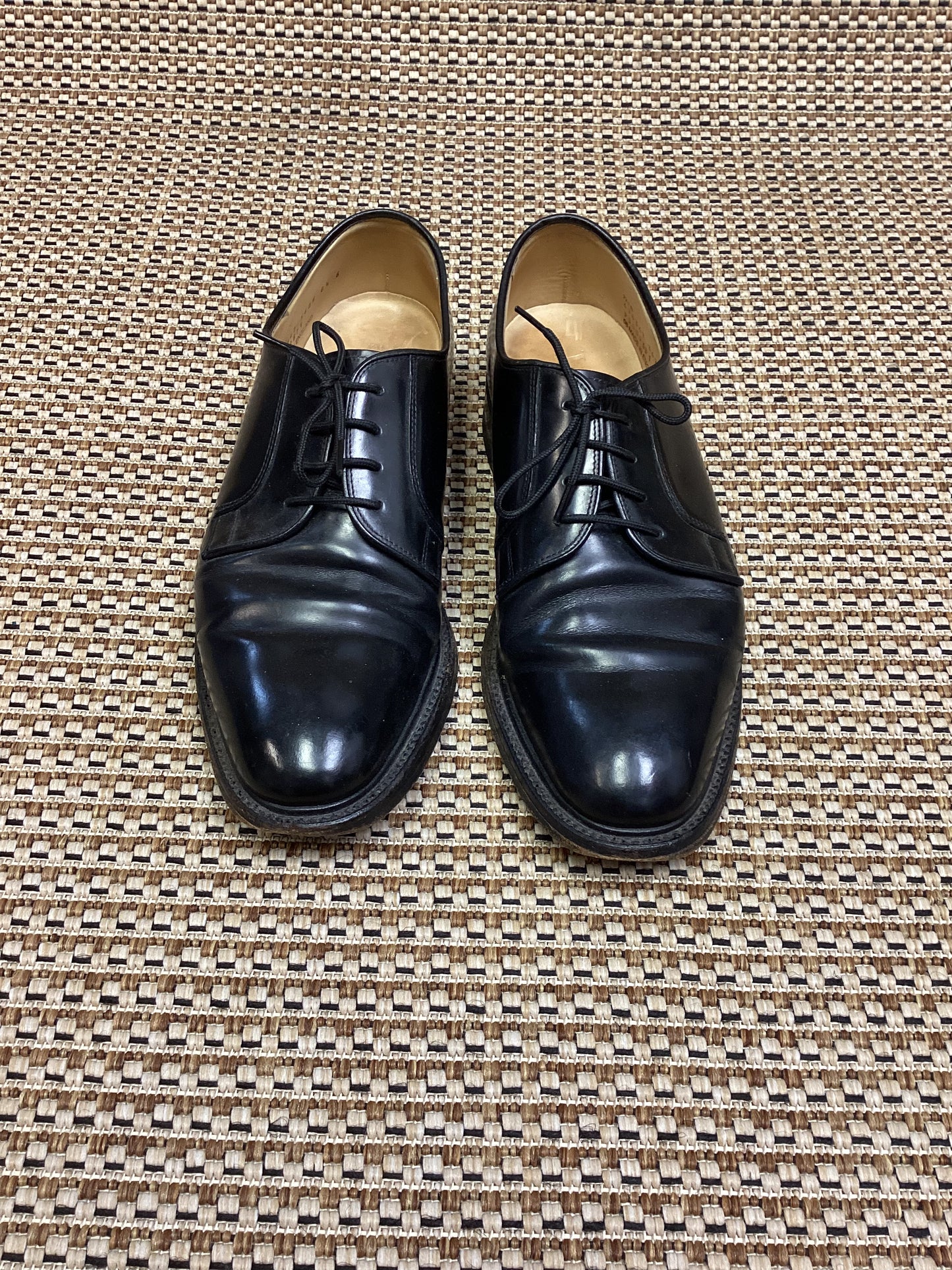 Loake Black Leather Oxfords Size 8.5