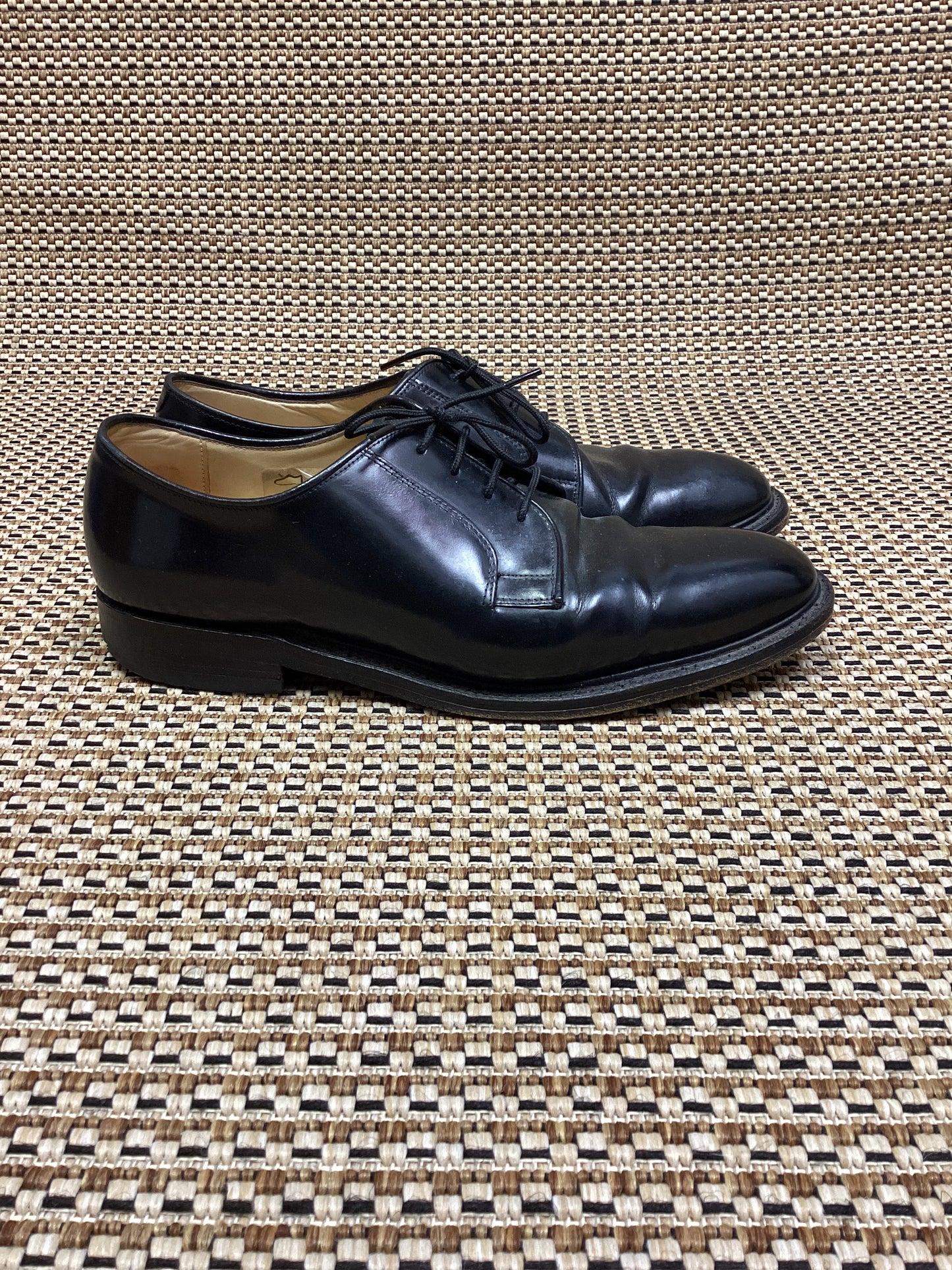 Loake Black Leather Oxfords Size 8.5