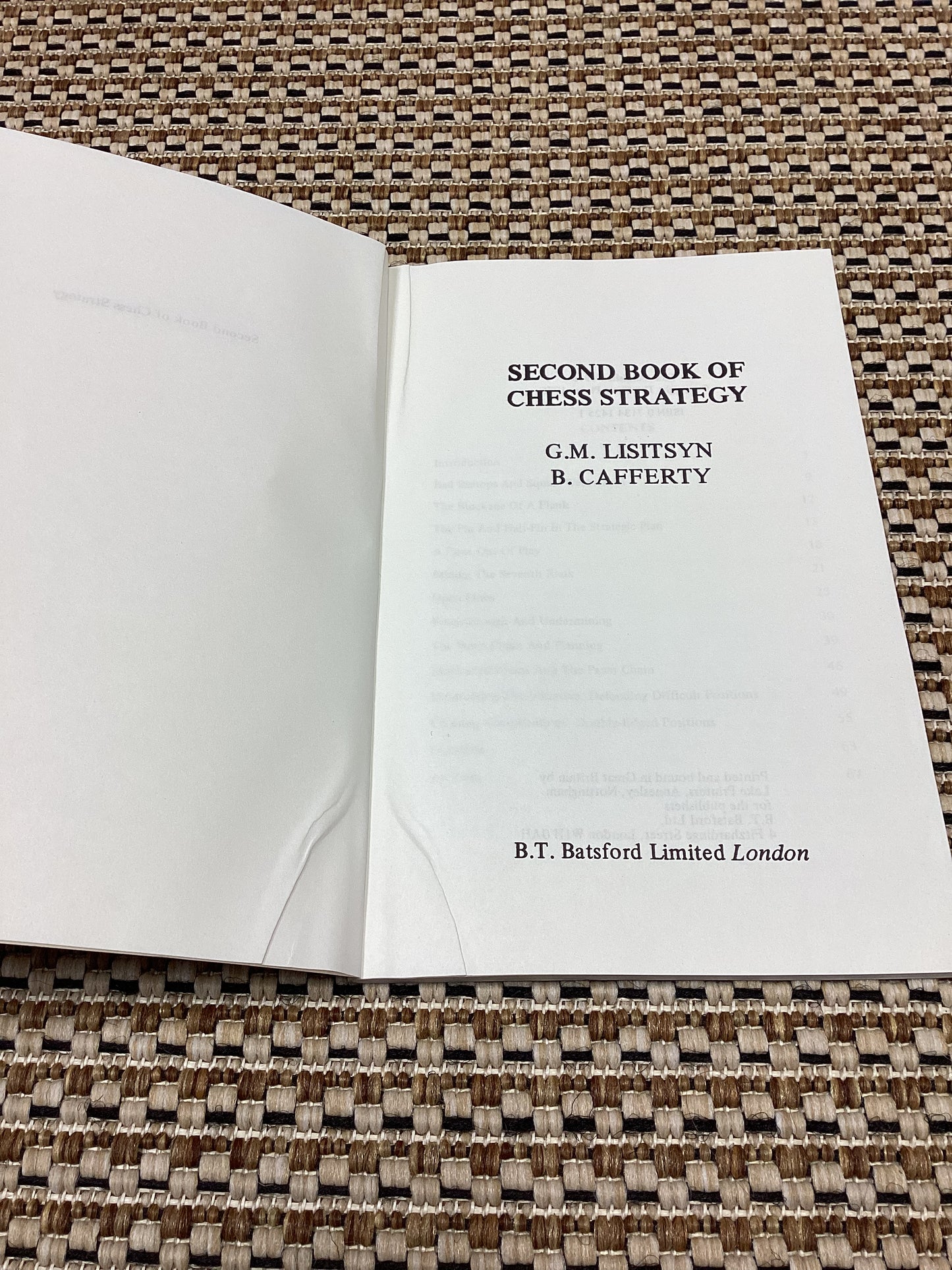 Second Book of Chess Strategy by G.M. Lisitsyn and B. Gafferty (1976)