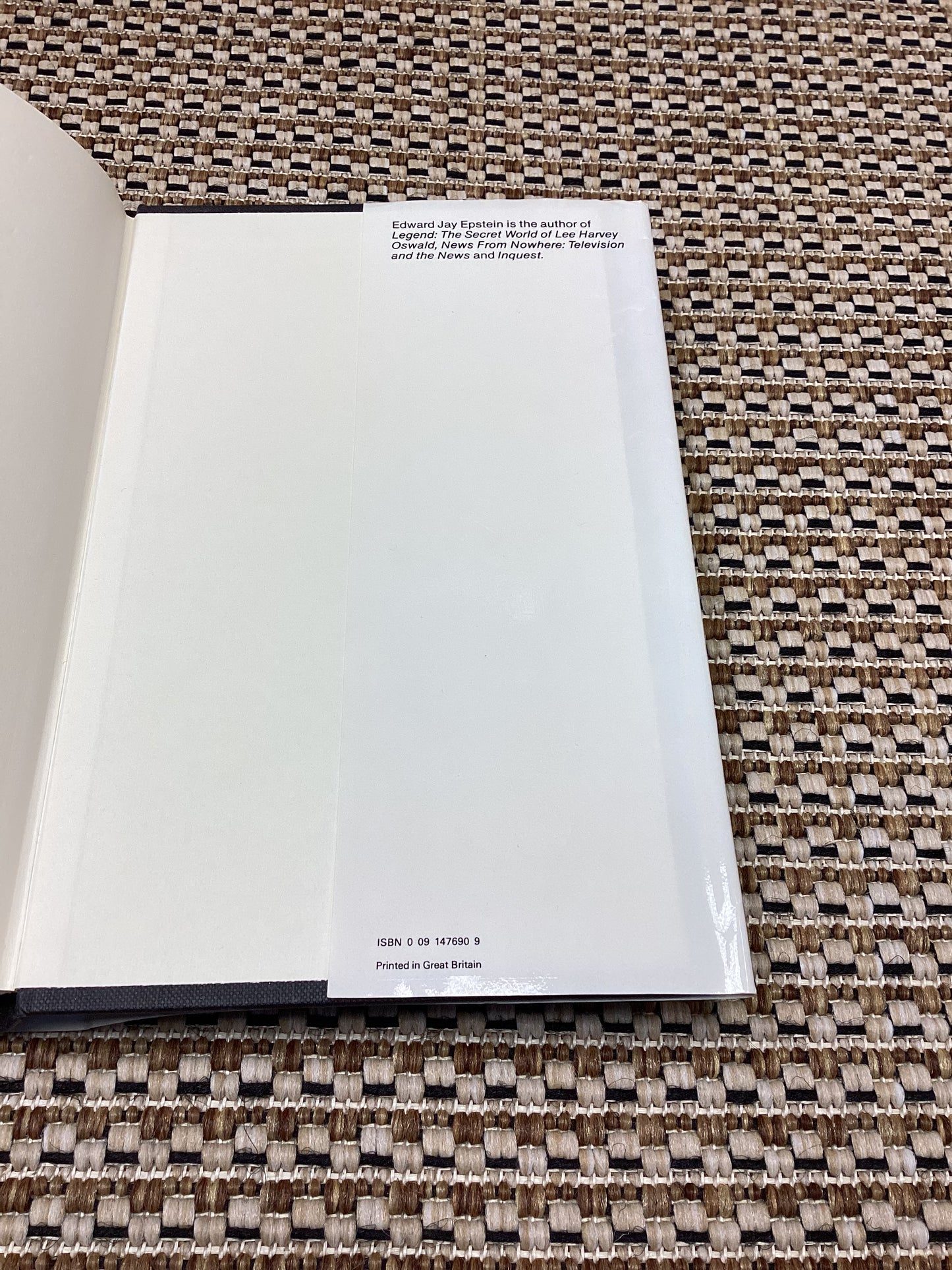 The Diamond Invention: An Expose of the International Diamond Monopoly by Edward Jay Epstein (1982)