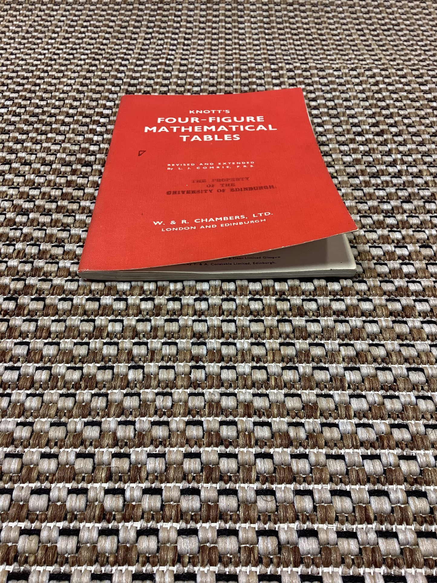 Knott's Four-Figure Mathematical Tables by L.J. Comrie (1963)