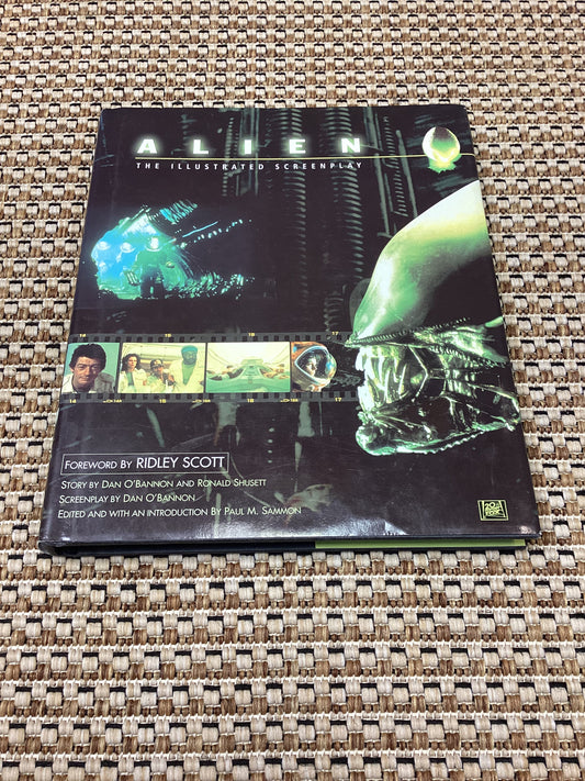 Alien: The Illustrated Screenplay by Ridley Scott, Dan O'Bannon & Ronald Shusett (2000)