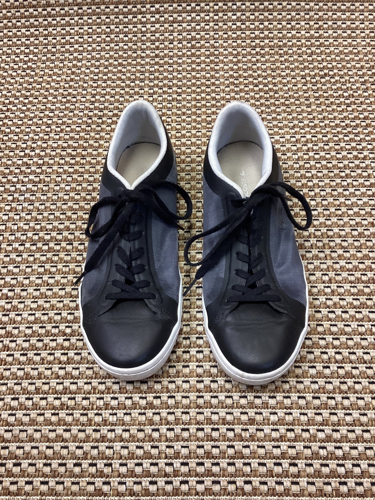 Lacoste Black & Grey 'Carnaby' Trainers Size 7