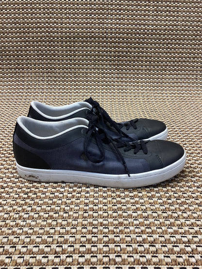 Lacoste Black & Grey 'Carnaby' Trainers Size 7