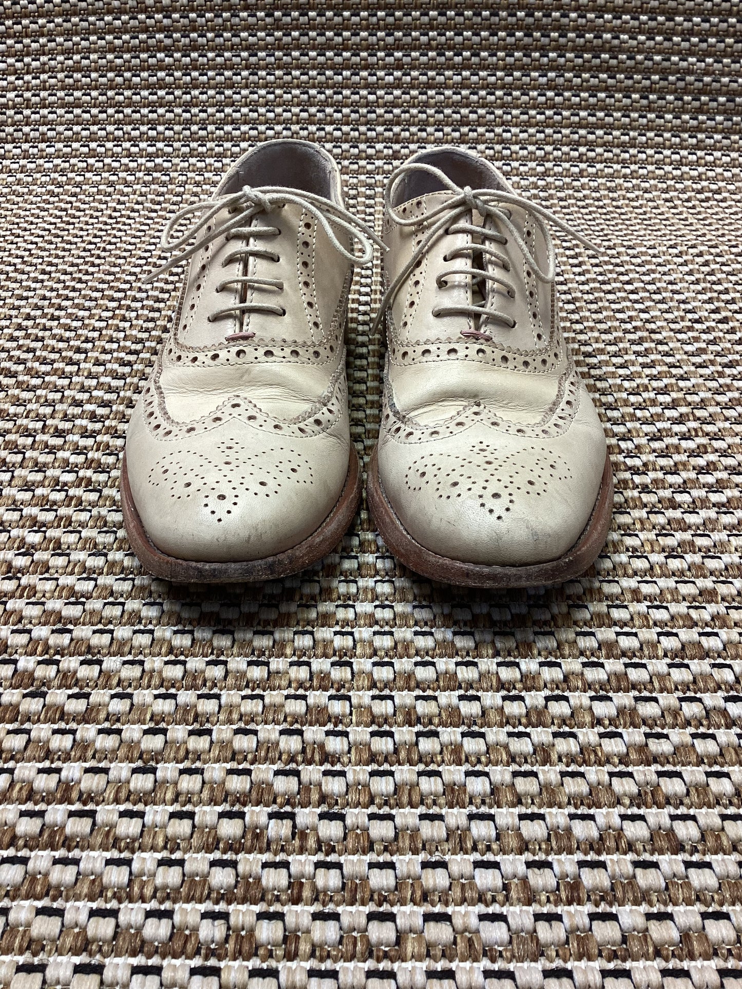 Paul Smith Cream Leather Brogues Size 4