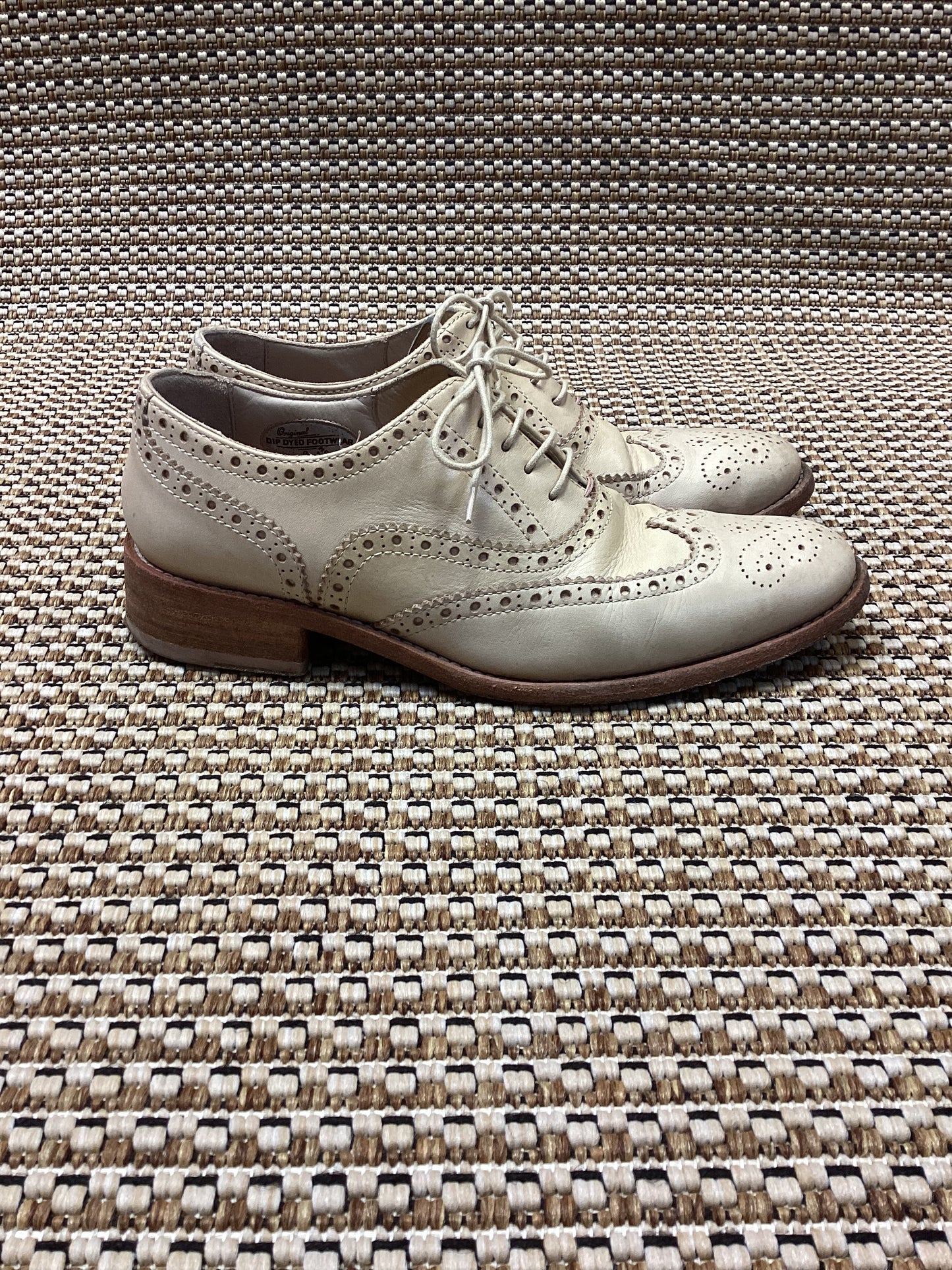 Paul Smith Cream Leather Brogues Size 4