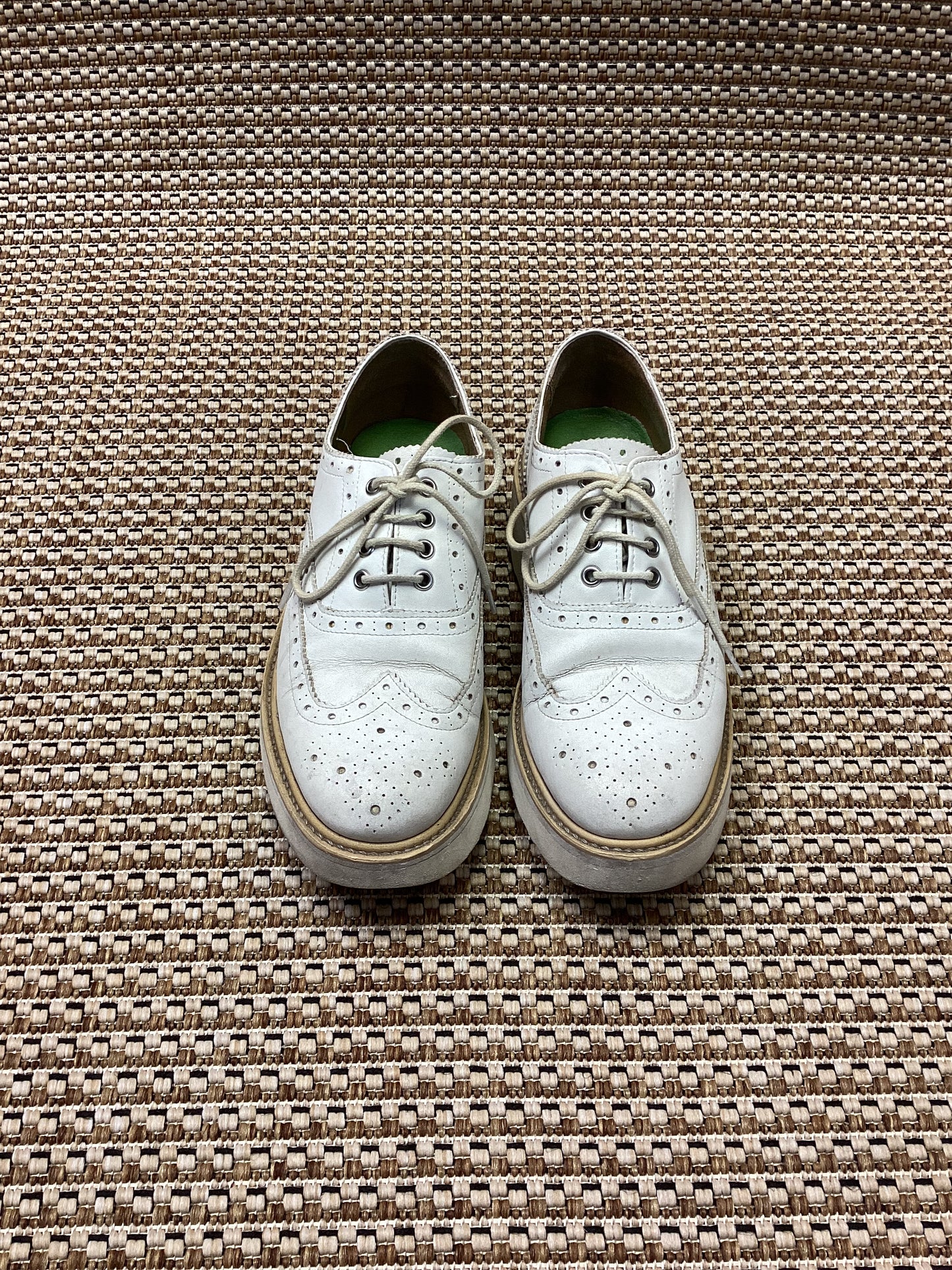 Grenson Cream Faux Leather 'Emily' Brogues Size 4