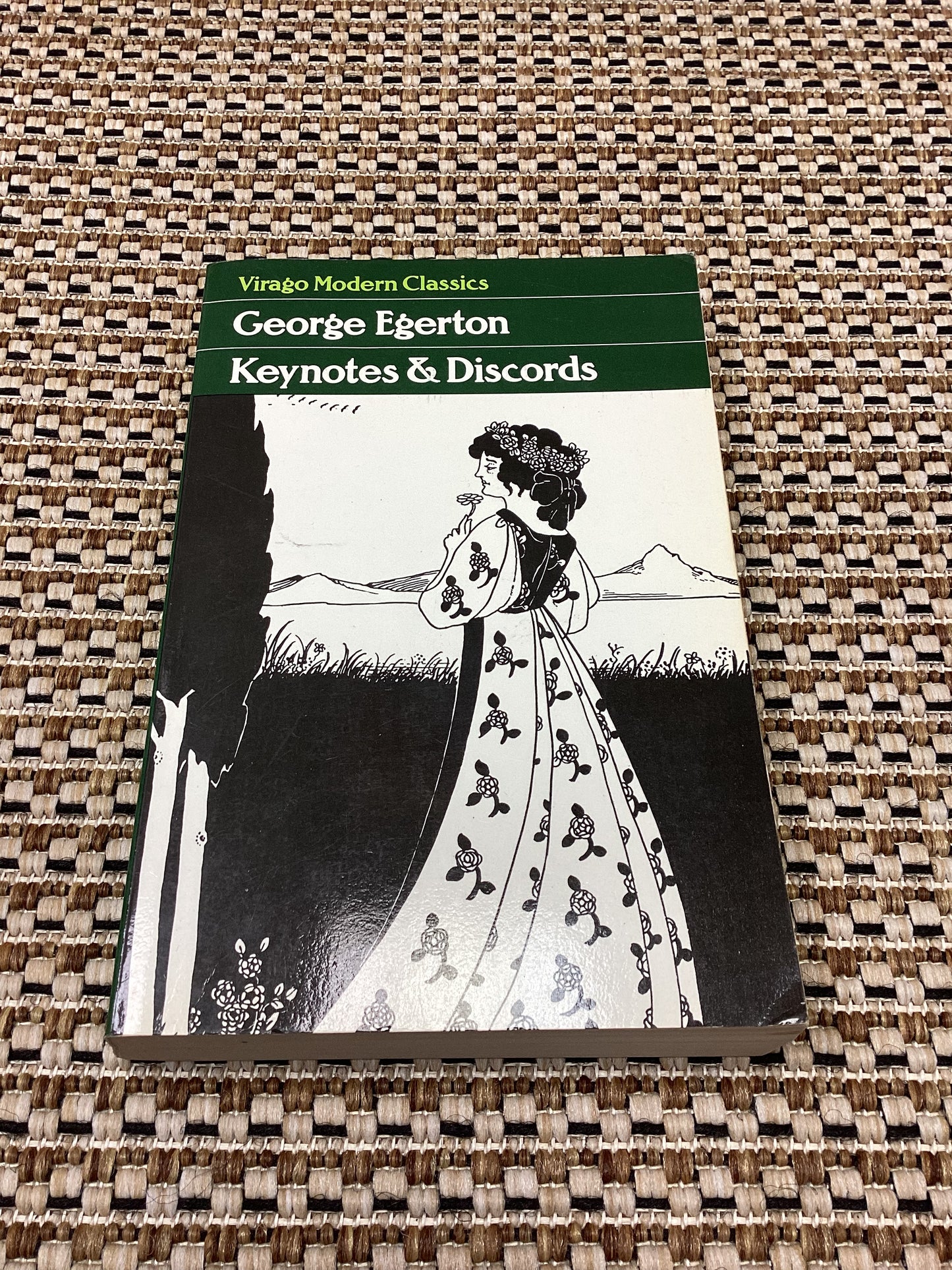 Keynotes & Discords by George Egerton (1983)