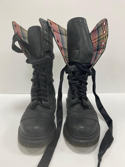 Doctor Martins Pre Loved Leather Triumph Lace Up Tartan Lining Boots UK Size 5