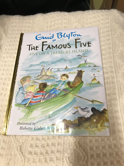 The Famous Five  - Five on a Treasure Island - Enid Blyton Hardback