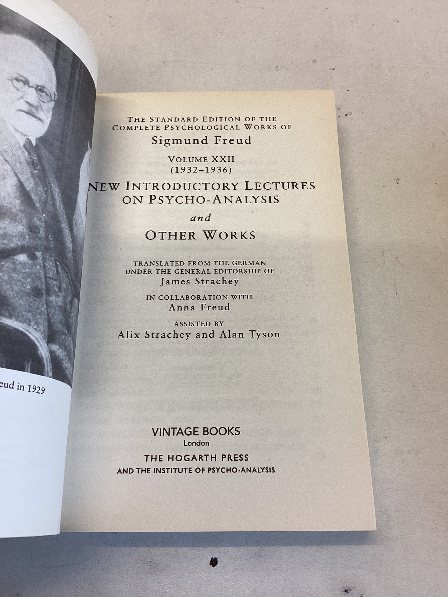 Sigmund Freud Volume XX11 1932 1936 New Introductory Lectures of Psycho-Analysis and Other Works