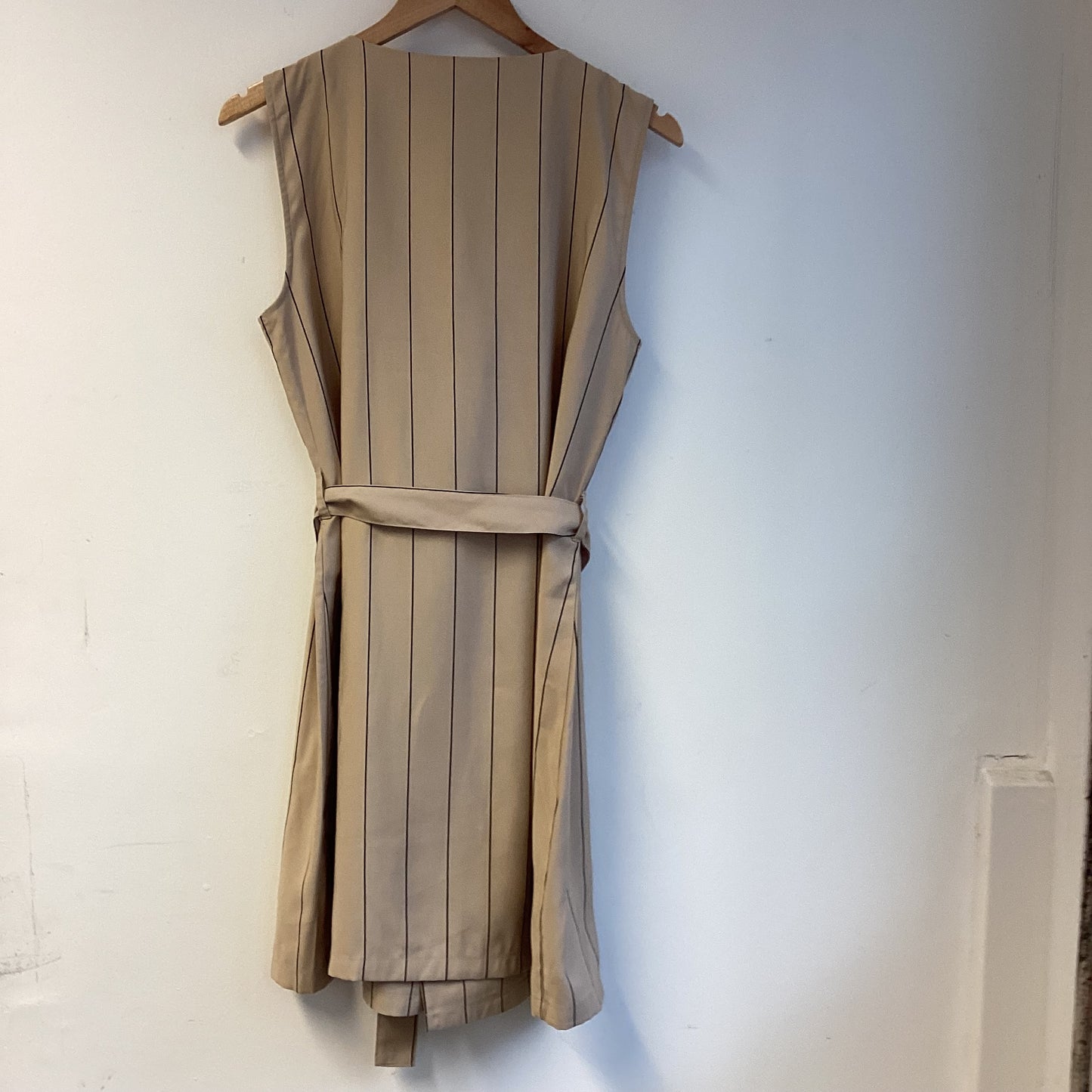 BNWT Vero Moda Beige Pinstripe Waistcoat Dress with Belt Size 12