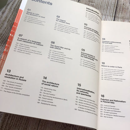 The Future of Architecture Since 1889: A Worldwide History by Jean-Louis Cohen (2012)