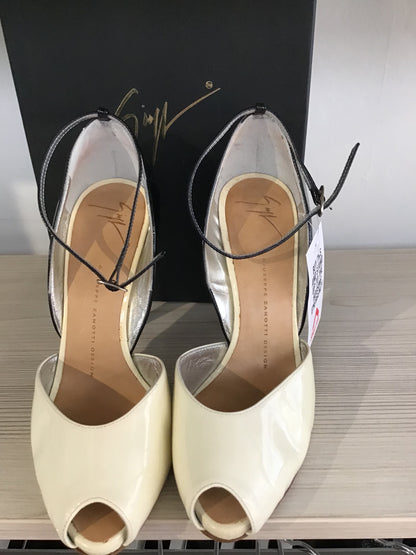 Giuseppe Zanotti Black White and Cream High Heel Platform Sandal Size 38 / UK 5