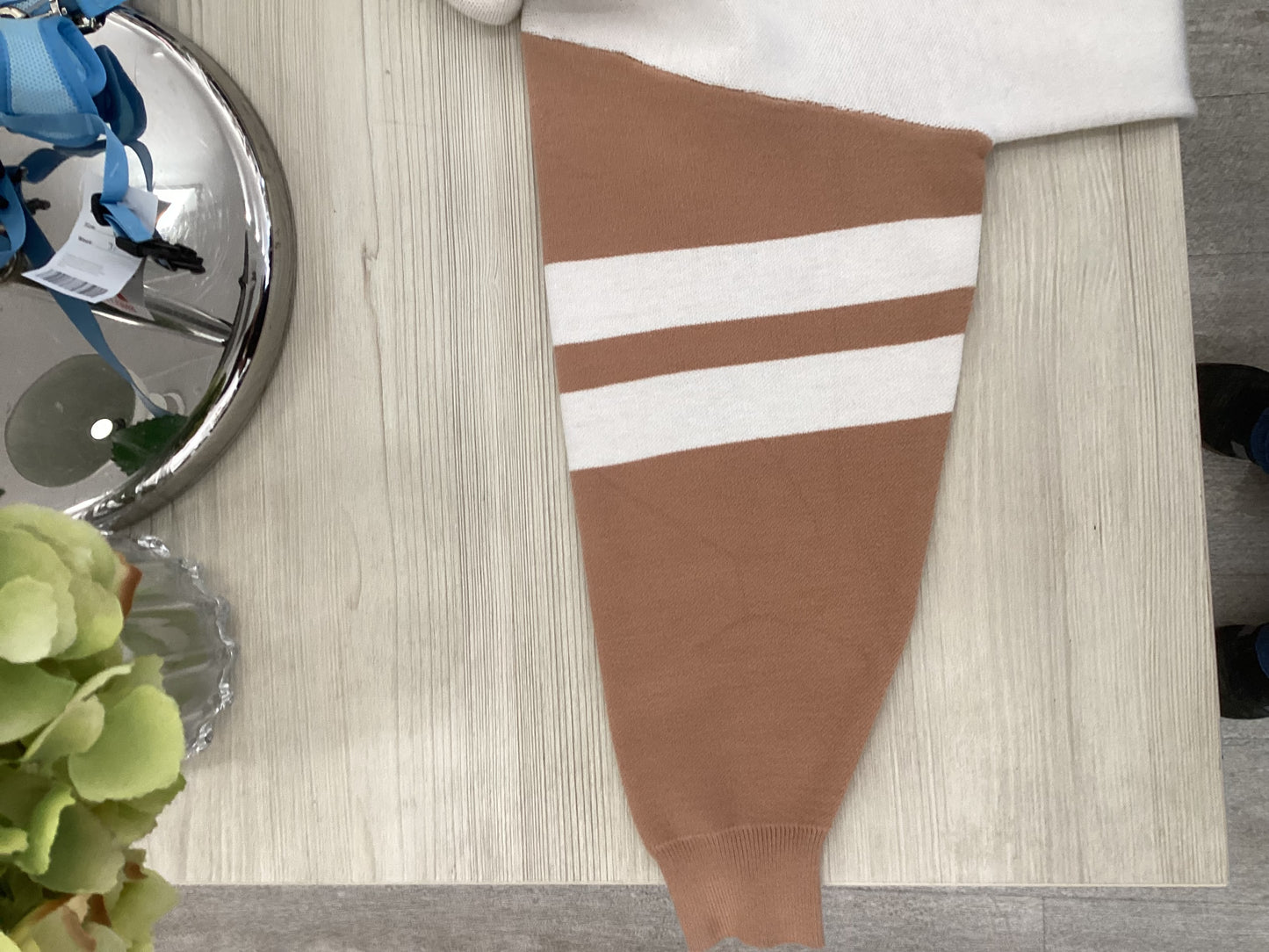 Moewy, cream and beige sweater, One size