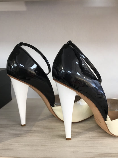 Giuseppe Zanotti Black White and Cream High Heel Platform Sandal Size 38 / UK 5
