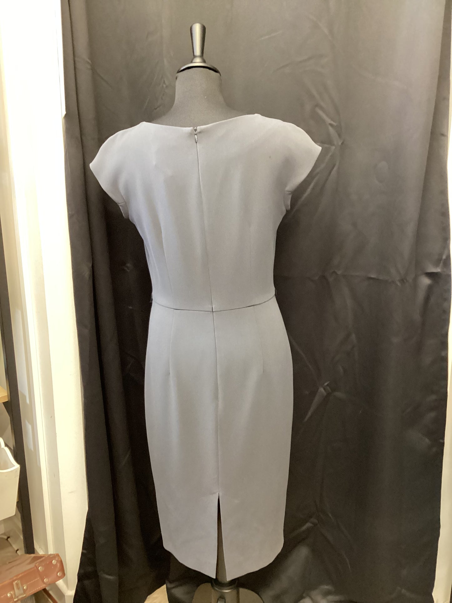 Women’s Max Mara Grey Midi Dress in size 8