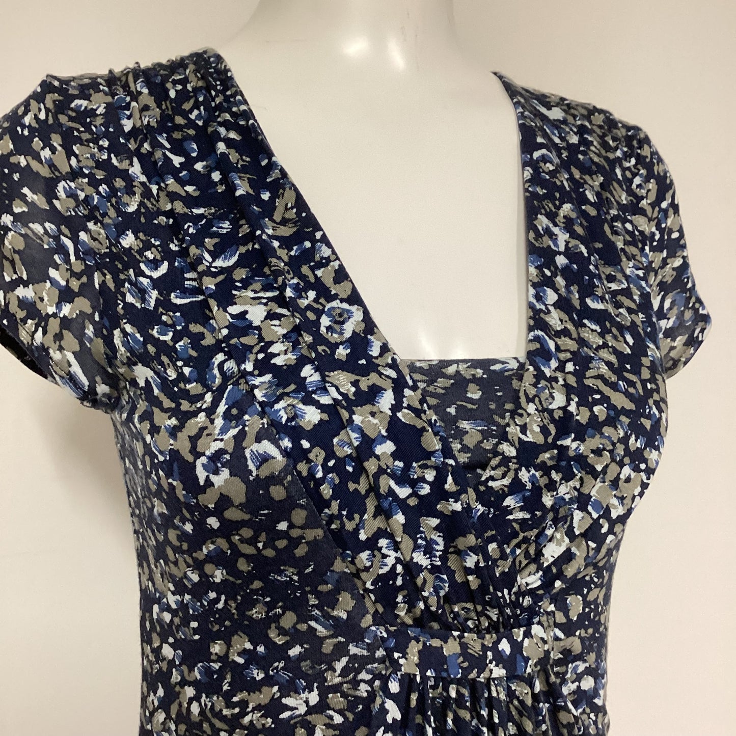 BNWT Jigsaw Blue Multi Petal Print Jersey Dress Size S