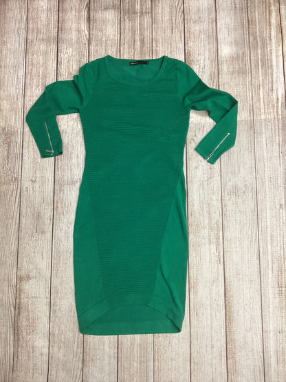 Karen Millen Green Ribbed Midi Dress with Zip Detail Size S (2 on label)