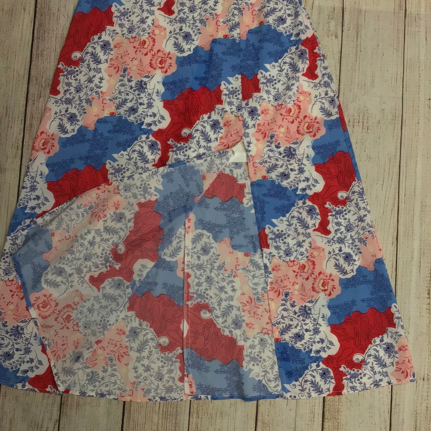 Girl In Mind Blue, Red Multi Midi Dress Size 10