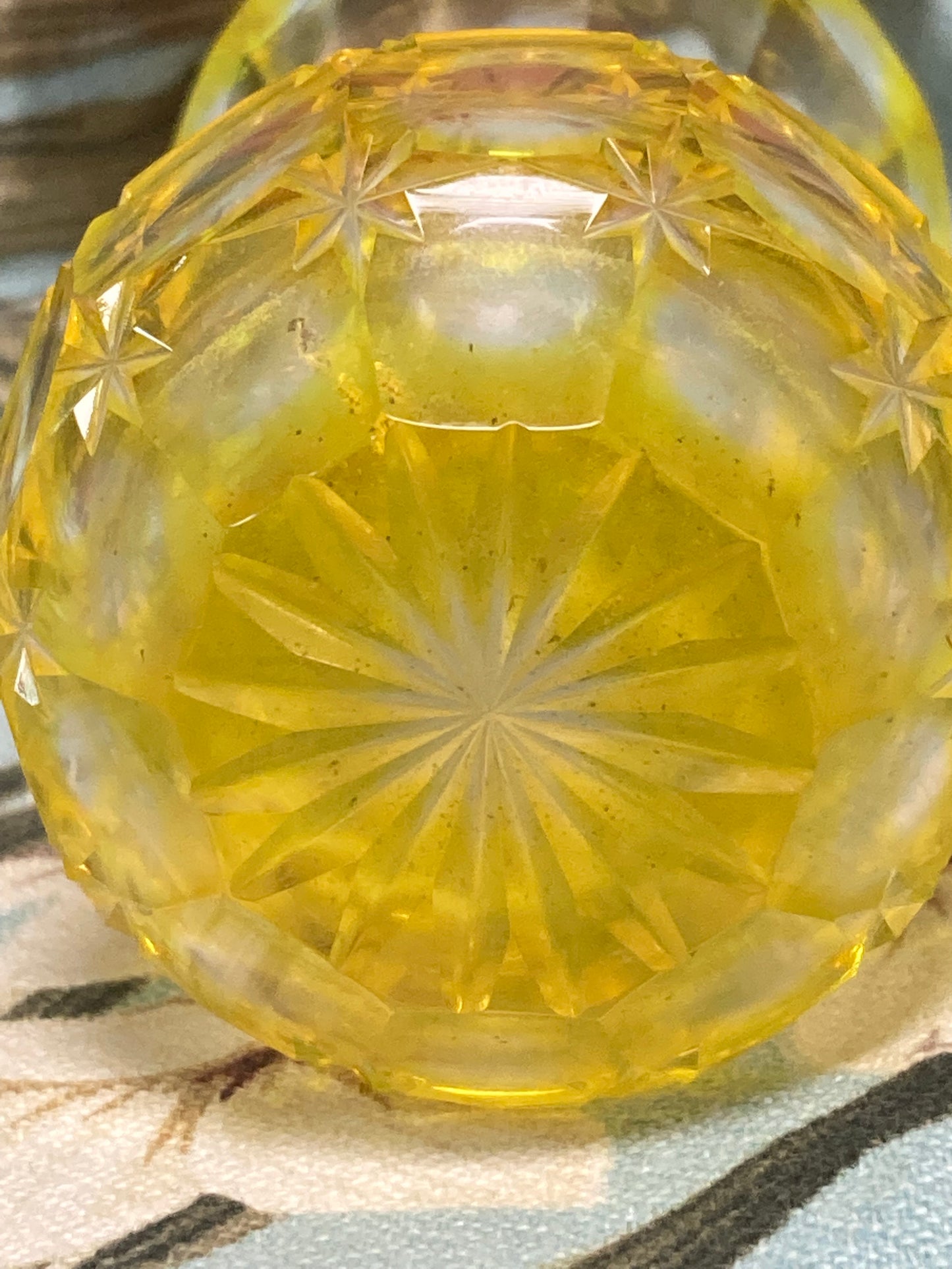 Shimadzu Yellow Satsuma Kiriko Cut Glass Sake Bottle 4"