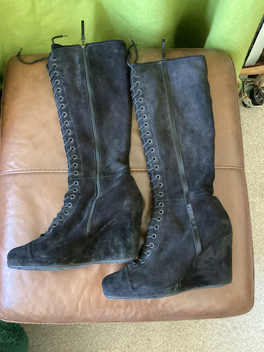 Prada Black Knee High Platform Heel Zip Boots EU 41