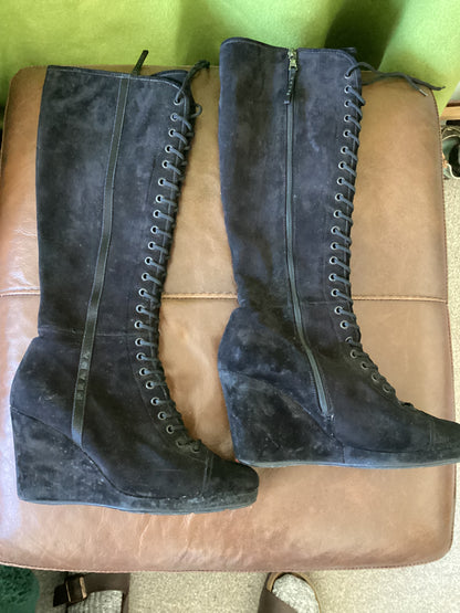 Prada Black Knee High Platform Heel Zip Boots EU 41