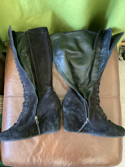 Prada Black Knee High Platform Heel Zip Boots EU 41