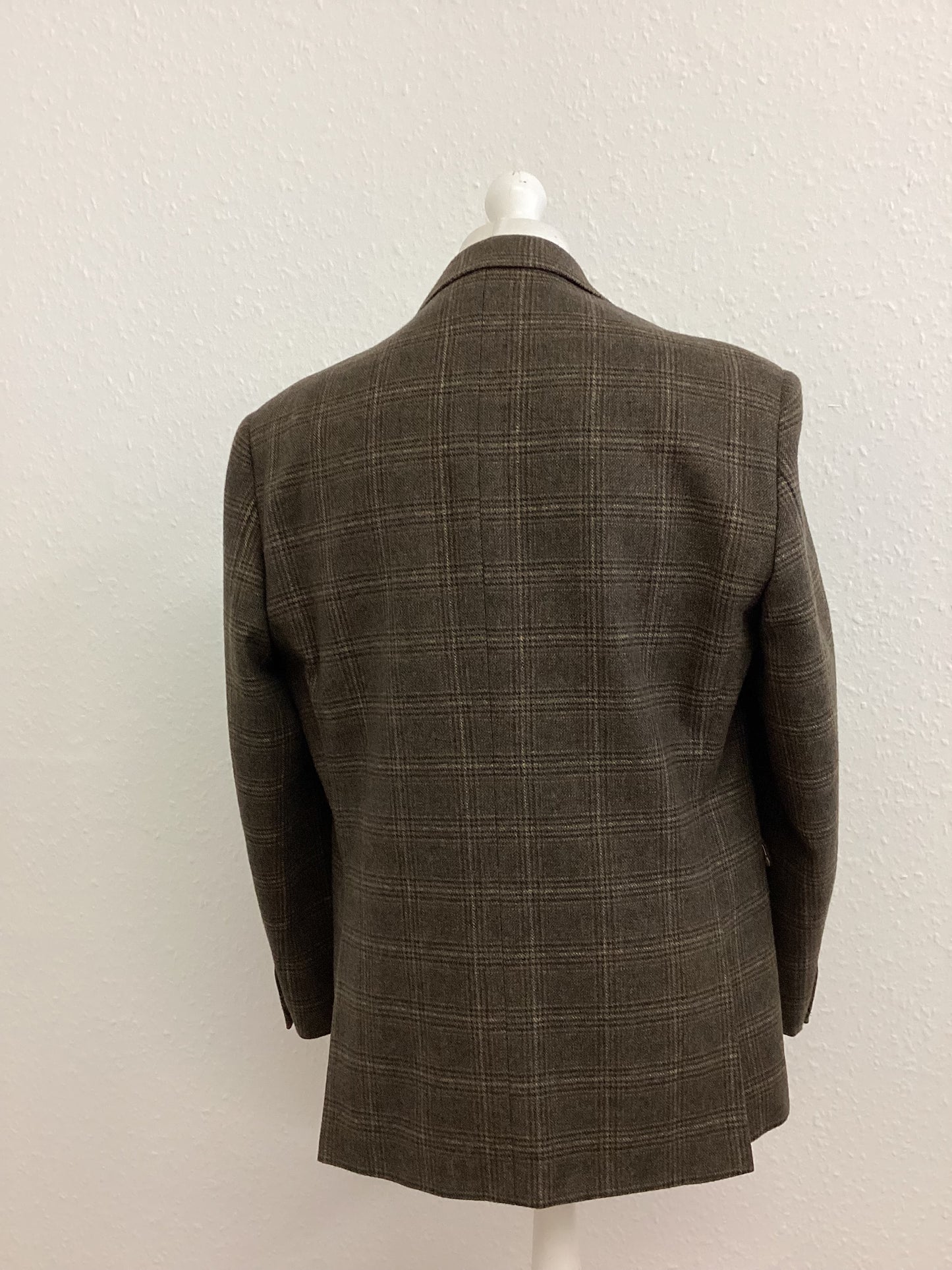 Fellini Tailored Jacket Brown with Black and Beige checks, 42 inch chest, 24 inch sleeve