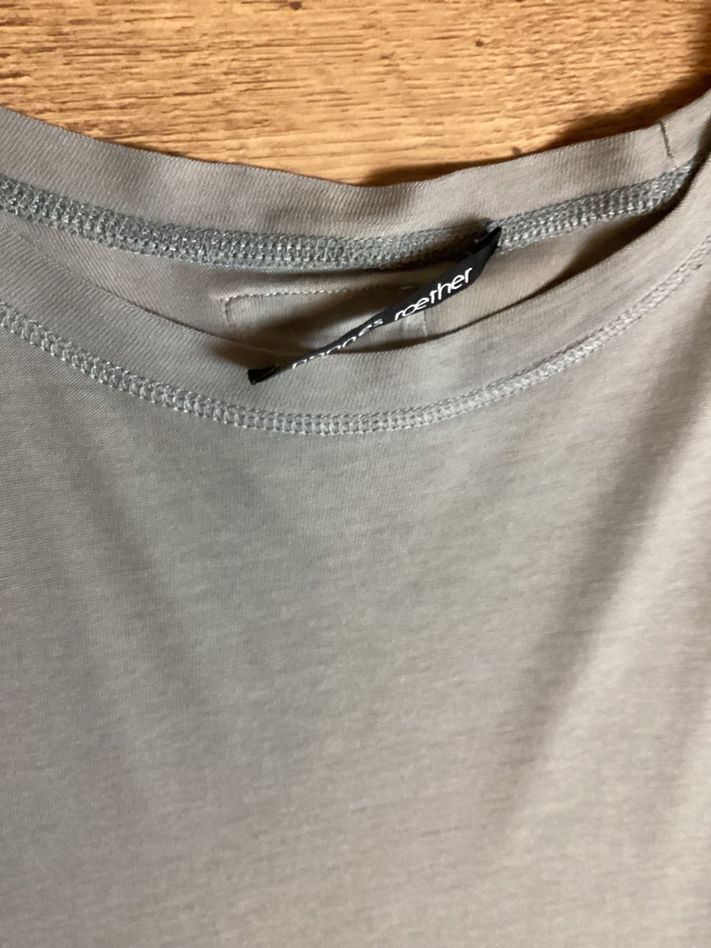 Hannes Roether 100% Cotton Grey Top Size S