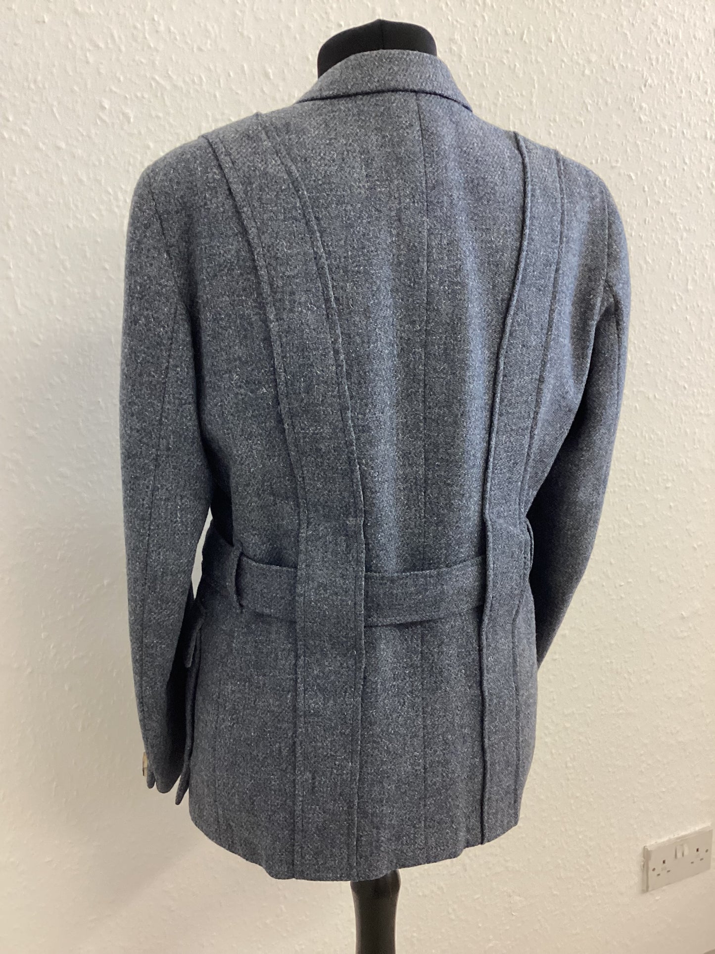 Islay Woollen Mill Blue Tweed Hunting Jacket - Pure New Wool - 42 inch chest