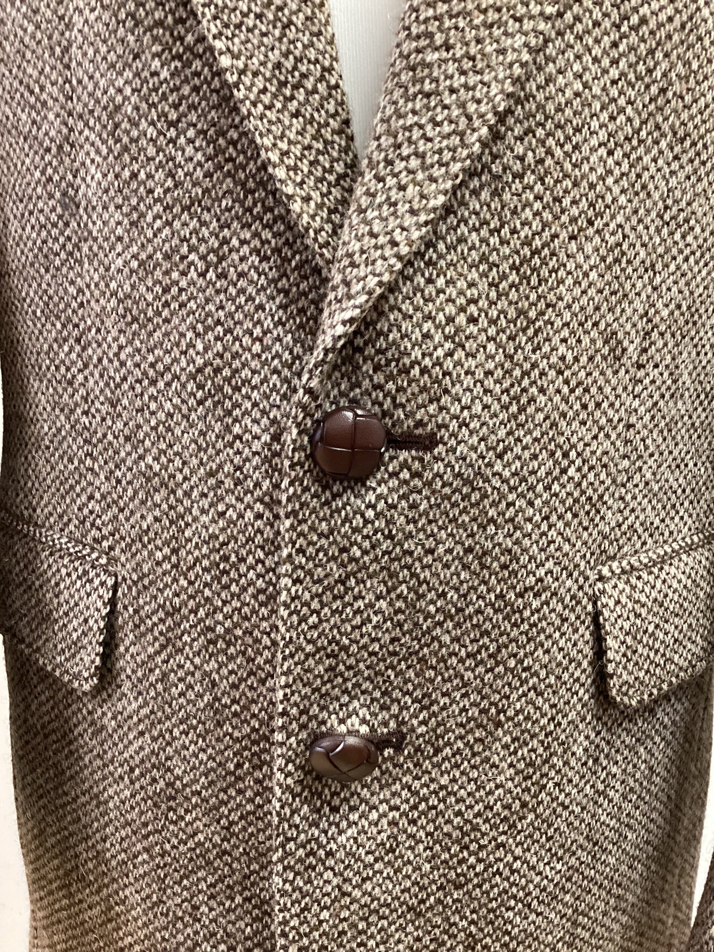 Harris Tweed Pitlochry Homespun Brown and Beige Design Jacket, With Leather Buttons, 40” Chest