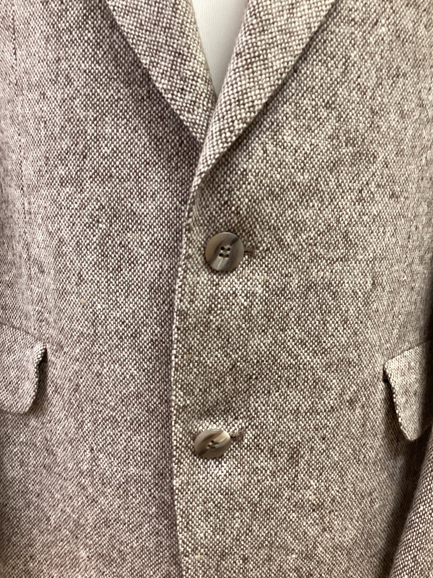 Donegal Tweed Magee Handwoven, Beige with Brown Flecks Lightweight Jacket, 42” Chest