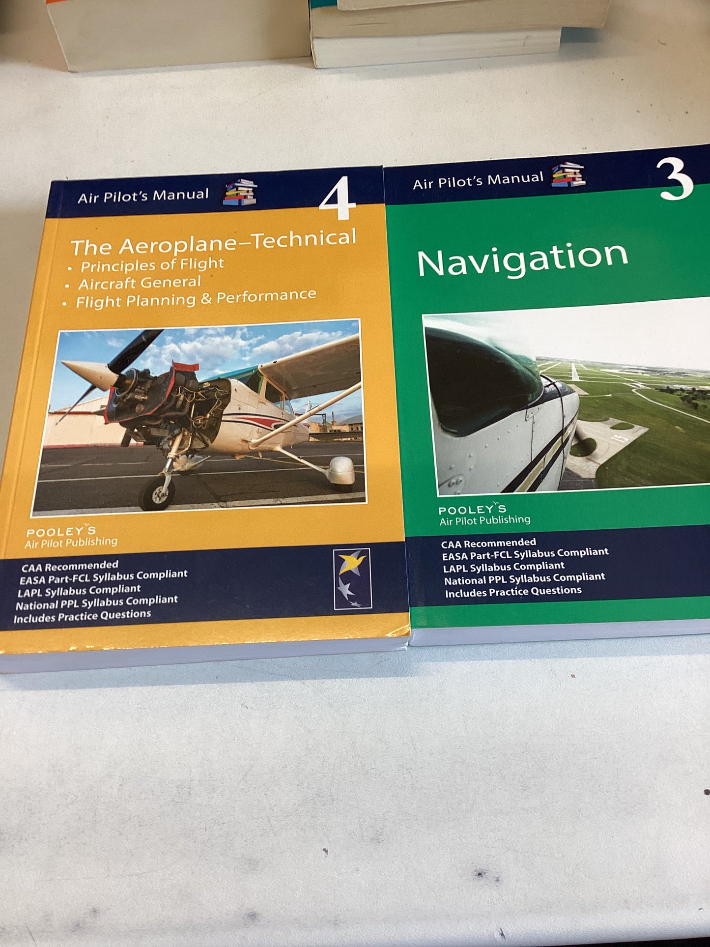 Air Pilots Manual Nos 1 2 3 4 6 7