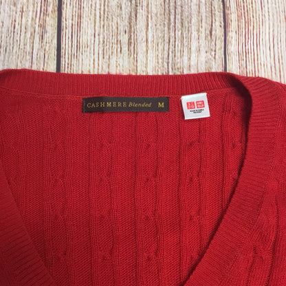 Uniqlo Red Cable Knit Wool & Cashmere Blend V Neck Jumper Size M