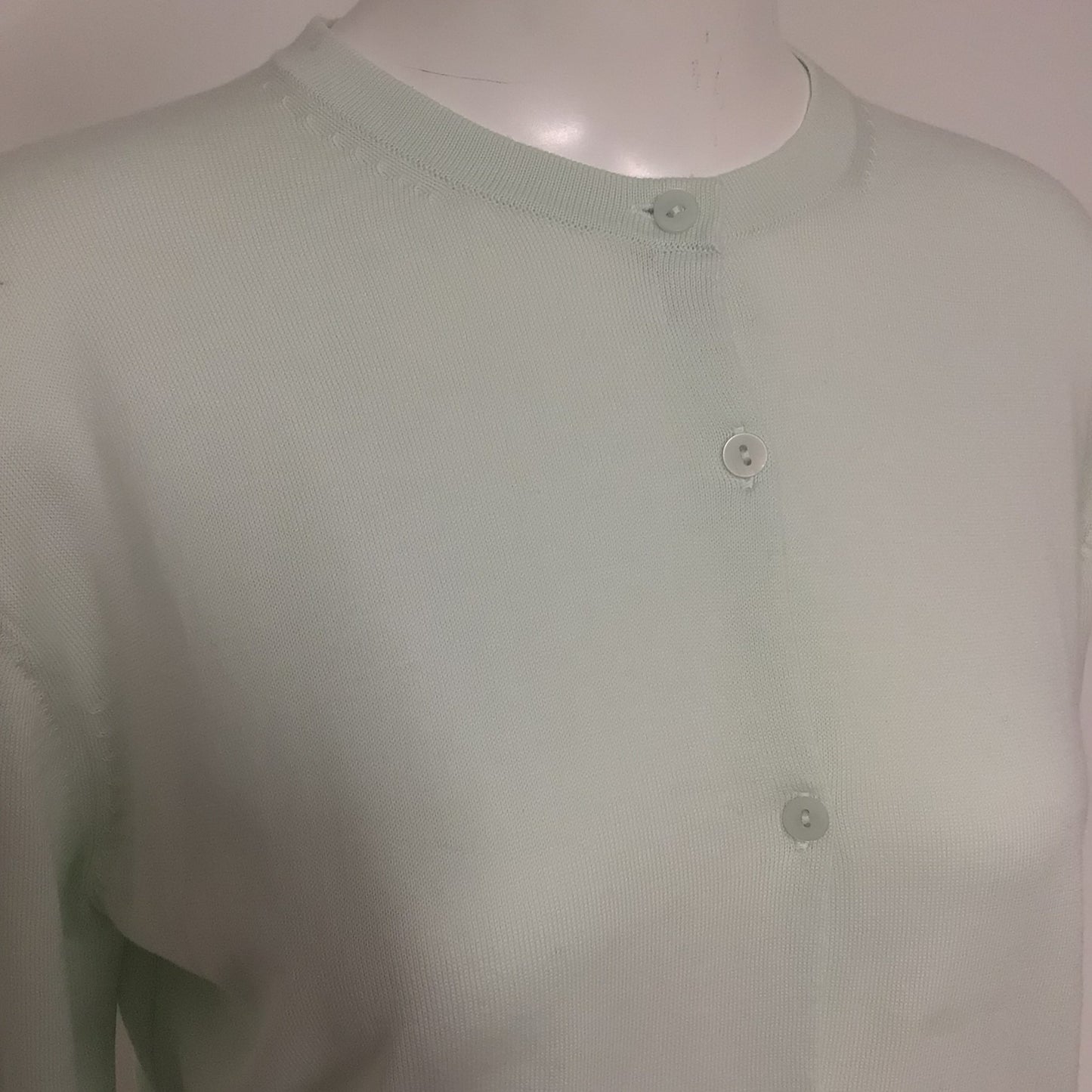 BNWT Uniqlo Light Green 100% Cotton Crew Neck Cardigan Size M